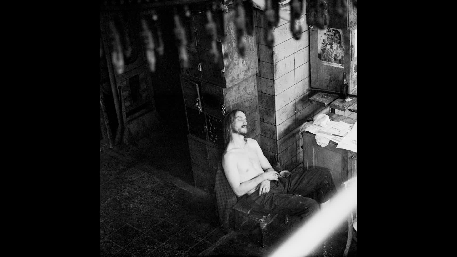 still 6